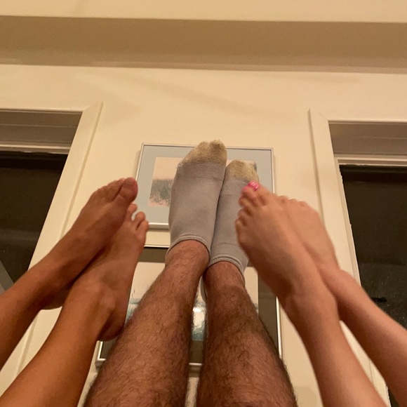 feet<3 - Picture 1 of 1